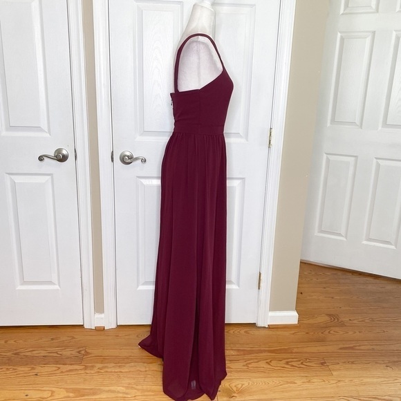 LULU’S Air of Romance Maxi Dress Burgundy Size Medium Chiffon NWT - Picture 10 of 15